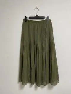 UNIQLOシフォンスカート・カーキ・丈短め
