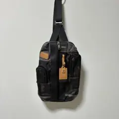 【極希少 美品】トゥミ ボディバッグ スリング モントレー メンズ ブラック 2026年最新】tumi スリングの人気アイテム - メルカリ