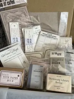 お得な海外素材シンプルメモセット