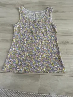 トップバリュ 小花柄プリント タンクトップ Lのサムネイル