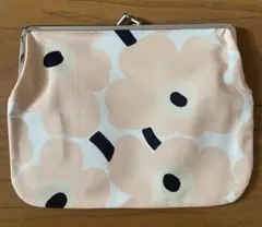 マリメッコ　がま口ポーチ　ウニッコ廃盤色