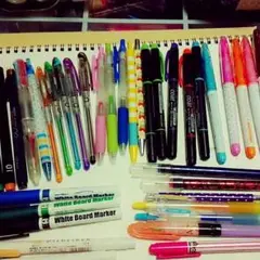 文房具（ペンとシャープペンシル）