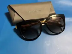 Item thumbnail for item e86ae0b6-693a-408b-8e12-8c3d4c22f864