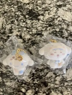 サンリオちいかわシークレットフロッキーマスコットチャーム2個ハチワレシナモロール