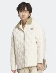 ●新品同様●アディダスオリジナルス⭐︎ライトウェイトダウンジャケット　ホワイト