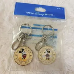 【新品未開封】　ディズニー　ミッキーミニー　キーチェーン