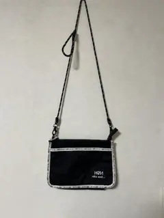 Item thumbnail for item 5ef8f071-5dea-40f3-93db-28e11b0e6c3d