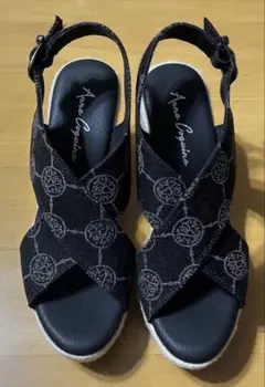 【新品】アンコキーヌ ブラック デニムウェッジサンダル Lサイズのサムネイル