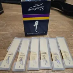 Item thumbnail for item 9b080fac-b595-4550-a7be-5d8ecec8601d