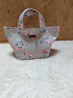 ハンドメイドちょっと小さめトートバッグ