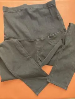 マタニティ　ズボン　ユニクロ　UNIQLO S