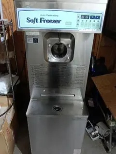 ジャンク品 ソフトクリームフリーザー SFN8WP1 三菱重工空調システム ジャンク品 ソフトクリームフリーザー SFN8WP1 三菱重工空調システム