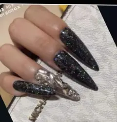 ネイルチップ　ギャル系　ギラギラ 在庫2 他で売れたら消します^_^