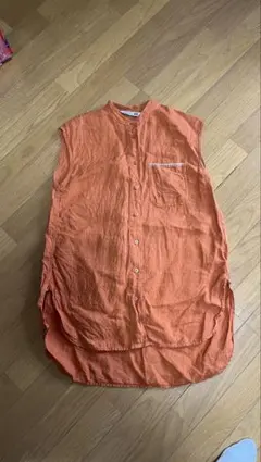 ユニクロ　ノースリーブシャツ JWアンダーソン