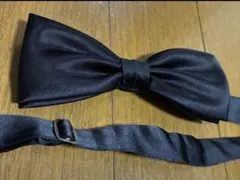 ⭐️新品未使用　蝶ネクタイ　黒色　大人用のサムネイル