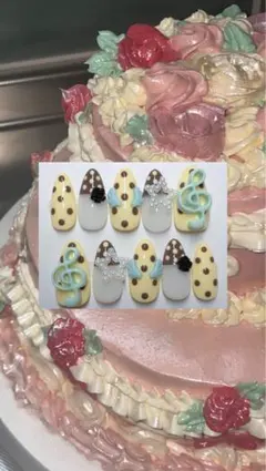 ネイルチップ 音符 ウィッシュコア 平成女児 Y2K ミントドット 茶色 黄色