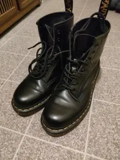 Item thumbnail for item cfdd15f5-64fc-40c0-82e7-3871e764b61c