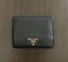 PRADA 二つ折り財布のサムネイル