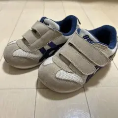 アシックス スニーカー