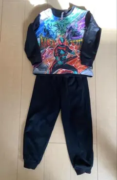 キッズ　パジャマ　仮面ライダーゼッツ　120
