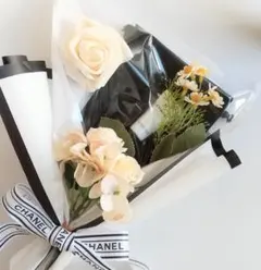 Item thumbnail for item 3200632b-a20b-4519-9a73-13a014eb5c80