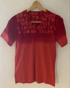 マルジェラエイズTシャツ レッド　ミスチル桜井さん着用モデル ミスチル桜井和寿着用 メゾンマルジェラ エイズT 赤 Vネック S - メルカリ