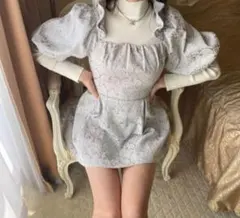 レース柄ホワイトミニワンピース　Amerge