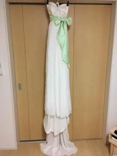 ウェディングドレス