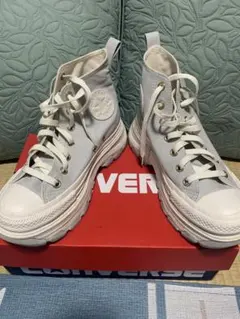 早い者勝ち❗️ 最終お値下げ‼️コンバース　厚底ハイカットスニーカー