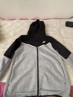 NIKE Tech Fleece フルジップ フーディ CU4490-013 M