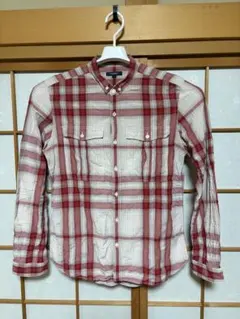 BURBERRY 赤と白のチェック柄 長袖シャツ サイズ40