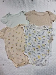 ユニクロ　コットンメッシュボディスーツ　4枚セット 半袖　90cm