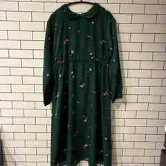 花柄グリーン薄手ワンピース　Mサイズ