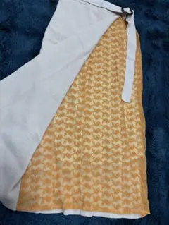 ローズバッド　スカート