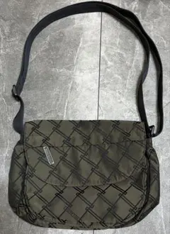 NINARICCIニナリッチ　ショルダーバッグ　最終値下げのサムネイル