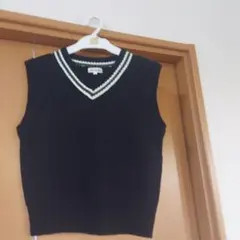 ネイビー ニットベスト