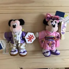 ディズニーリゾート　ぬいぐるみバッジ 正月 ミッキーミニー