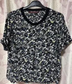 COMPTOIR DES COTONNIERSコトニエ抽象模様 半袖Tシャツのサムネイル