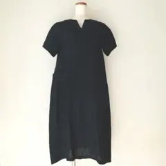 美品 イナ 麻100%パッチポケットワンピース ブラック 低身長 スリム向けのサムネイル