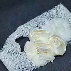 アイボリー お花 レースバンド ベビー ヘアバンド ヘッドドレス ヘアアクセ