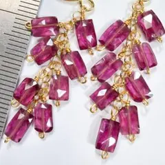 14KGF＊キラキラ✨綺麗なパープルガーネットの豪華なピアスf74