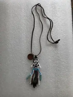 ビーズ ネックレス 民族的デザイン