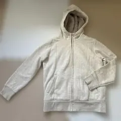 ユニクロ　アイボリー　フード付き パーカー 150