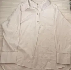 E hyphen world gallery PEACE トップス