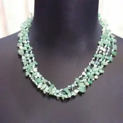 ケシパールと天然石ペリドットの５連ネックレス天然石新品未使用品