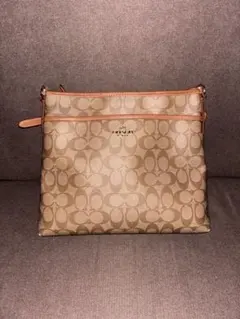 COACH コーチ シグネチャーショルダーバッグ ベージュ