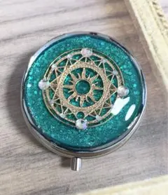 Item thumbnail for item 8ed9299b-e2f4-40bb-9fea-af0c39fd5bc8