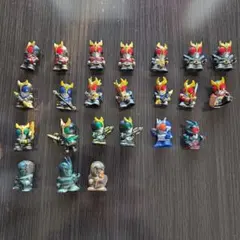 仮面ライダーアギトシリーズ指人形25体セット