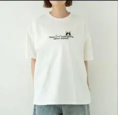 新品未使用✨️ アニマルロゴ　刺繍Tシャツ　猫　ホワイト