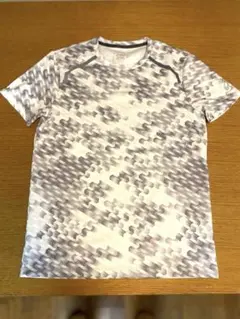 アシックス　トレーニング　シャツ